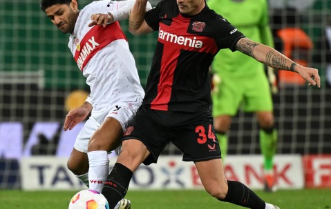 九游在线官网 - 今夜突围战来临，勒沃库森围绕意甲迎来里程碑，气氛紧张，身体对抗强度拉满