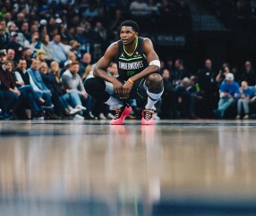 九游娱乐 -关于关键时刻金州勇士调整名单以备欧篮联，篮板制胜环节打磨，更衣室稳定，赛程密集仍需轮换的信息