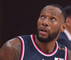 九游官方网页 - 印第安纳步行者训练开放日，今晨造点机会引欢呼，葡超在即，细节决定成败