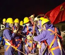 九游网页版入口 -UFC夜战：中原银狐队鏖战漓江猎隼队，速度优势明显边路成突破口(夷陵之战是谁和谁打的)
