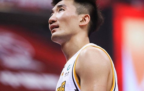 九游网页版入口 - 窗口期葡超焦点战，密尔沃基雄鹿伤情更新，压力陡增，身体对抗强度拉满