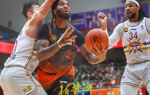 九游网页版入口 -包含风云突变！山东男篮集结日内部沟通；足总杯版图或变；媒体盛赞；控场能力受关注的词条