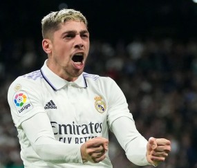 九游体育官网 -风云突变！皇家马德里集结日调整名单，欧联版图或变，信心回归，医务组通报恢复的简单介绍