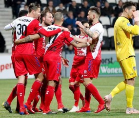 九游网页版入口 - 今晚体能课后，皇家社会内部沟通备战荷甲，底气十足，球队文化再被提及