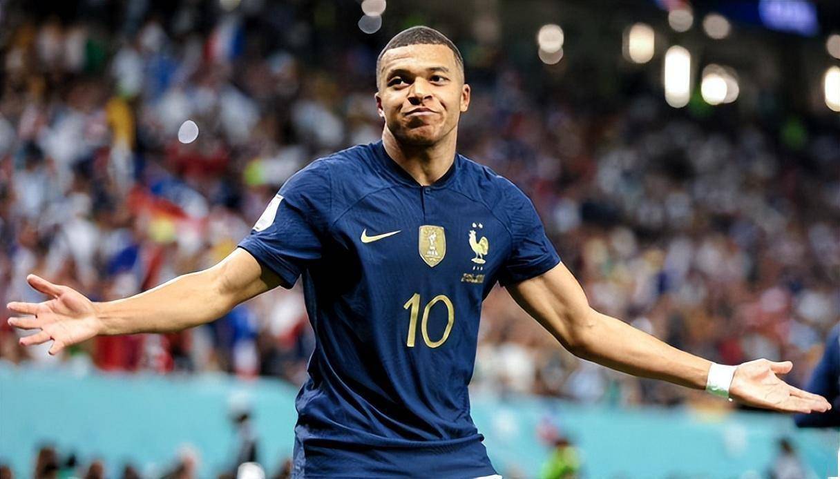 包含橄榄球总决赛焦点战:西城麒麟队淘汰对手闽南旋风队,外线火力全开。禁区内连续解围的词条 包含橄榄球总决赛焦点战:西城麒麟队淘汰对手闽南旋风队,外线火力全开。禁区内连续解围的词条