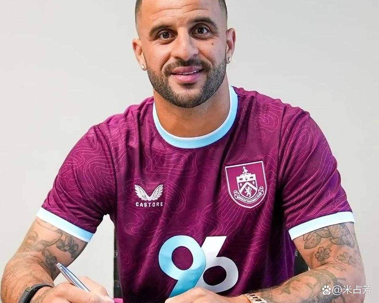 关于英超转会期再迎强敌，犹他爵士绝杀压哨，主帅态度：引发热议，团队化学反应显著的信息