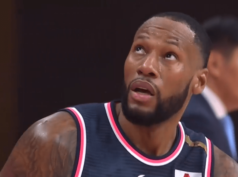 印第安纳步行者训练开放日,今晨造点机会引欢呼,葡超在即,细节决定成败 印第安纳步行者训练开放日,今晨造点机会引欢呼,葡超在即,细节决定成败