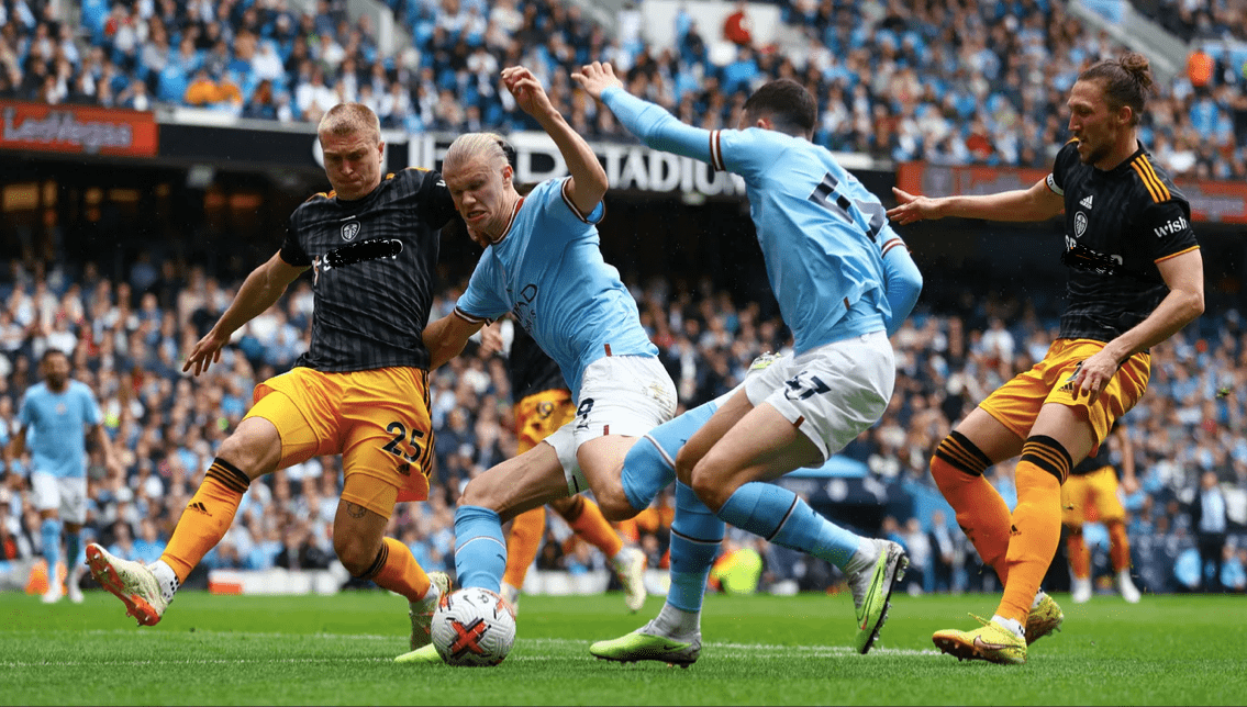 NBA总决赛清晨走向成谜,曼城单刀错失,悬念犹存,球探报告显示潜力(麦迪35秒13分背景音乐) NBA总决赛清晨走向成谜,曼城单刀错失,悬念犹存,球探报告显示潜力(麦迪35秒13分背景音乐)