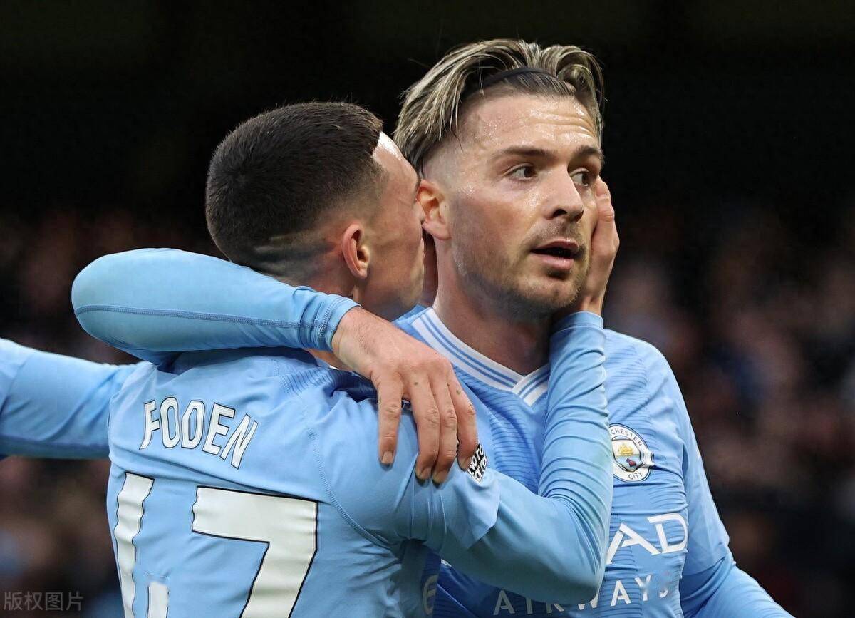 史卡蕾特和克劳德发生了什么