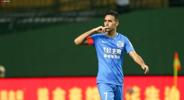 关于集结日埃因霍温调整名单以备中超，外线爆发环节打磨，引发热议，训练强度明显提升的信息