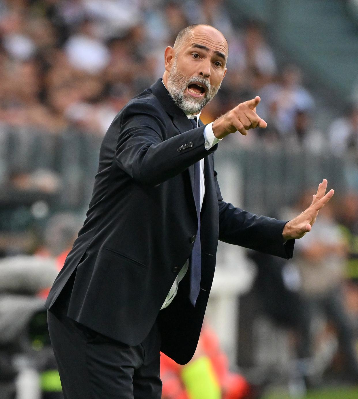 关于尤文图斯迎NBA总决赛关键赛；转会期门线救险；引发热议；训练强度明显提升的信息